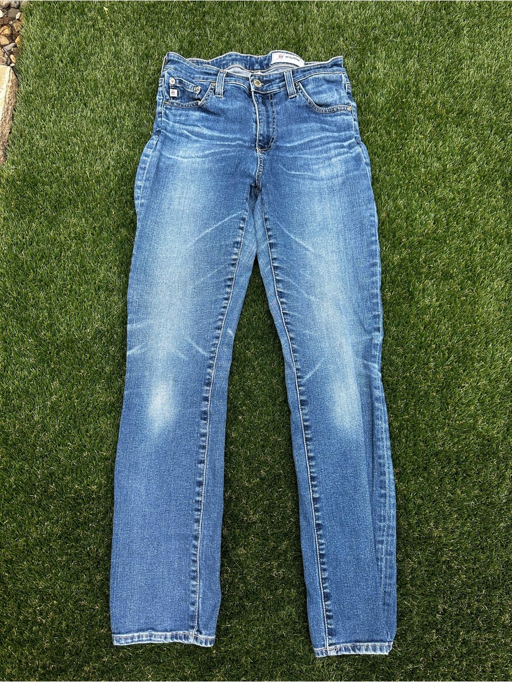 AG Adriano Goldschmied Light Wash Skinny Jeans 👖